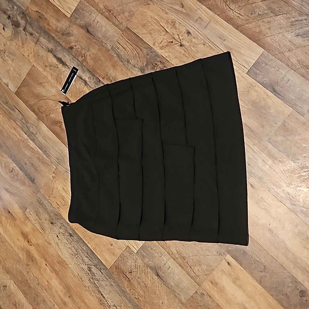 👗LARRY LEVINE BLACK PENCIL SKIRT👗